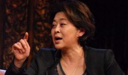 最新明星被爆料人是谁,最新明星爆料事件，幕后黑手竟是...